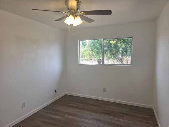 4th image of 608 E 10th St