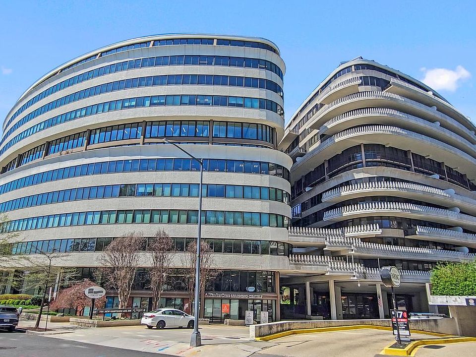1st image of 700 New Hampshire Ave NW #712