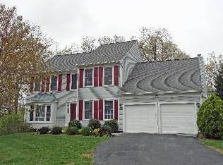 6120 Sandstone Ct, Clifton, VA 20124