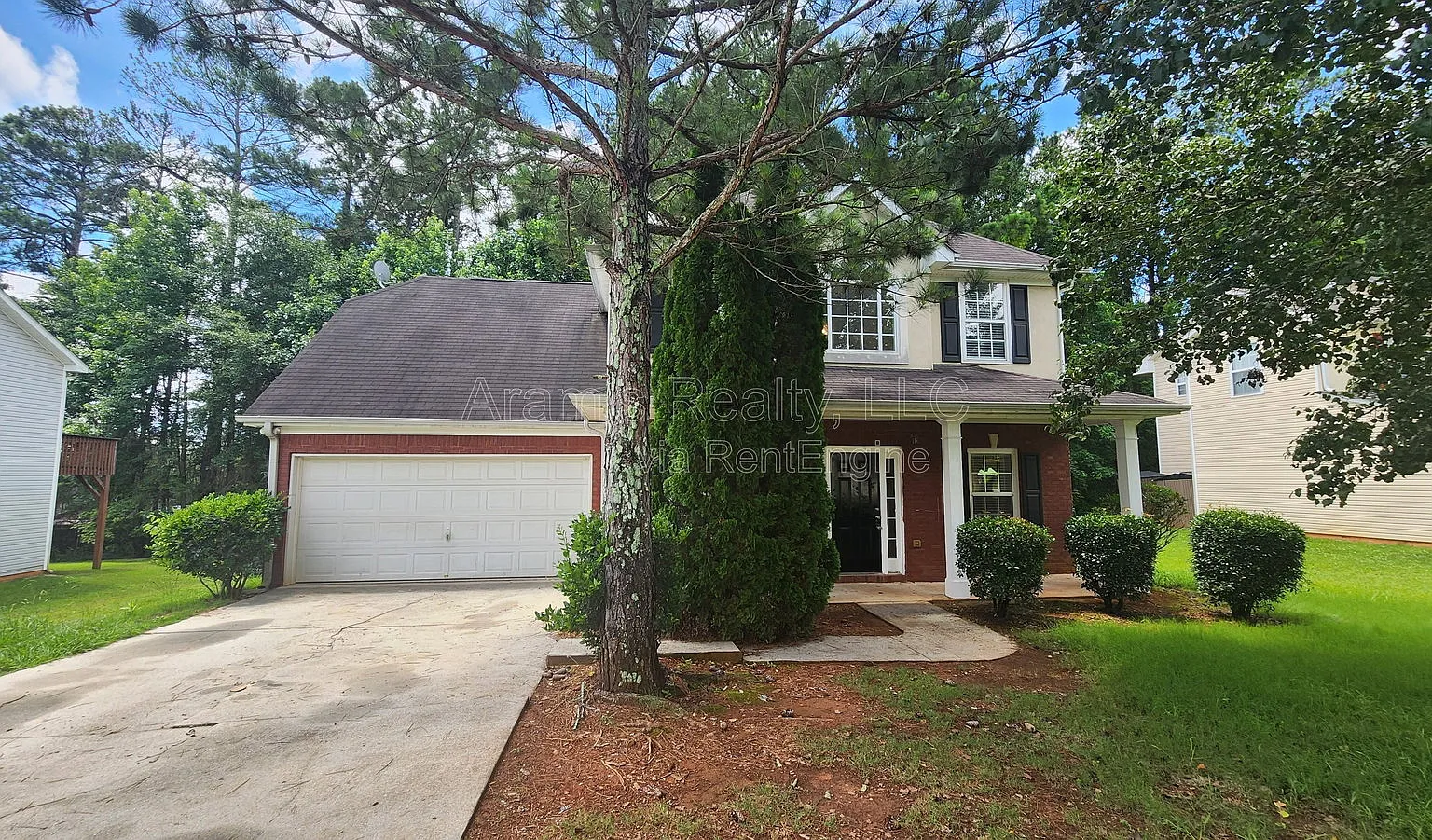 3 bed, 2.5 bath, 1878 sqft, $1,650 — Photo 1