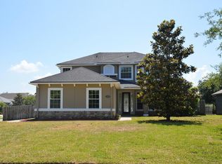 3726 Victoria Lakes Dr E, Jacksonville, FL 32226