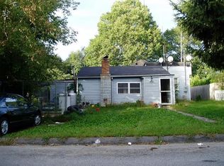 238 Henry St, Fall River, MA 02721