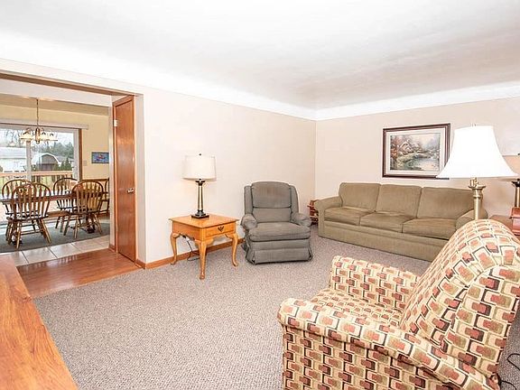 2nd image of 2358 Breezewood Dr
