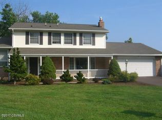 10 Rosewood Ct, Danville, PA 17821