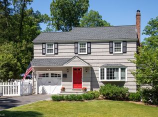 184 Colonial Rd, Summit, NJ 07901