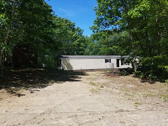 Front driveway access 