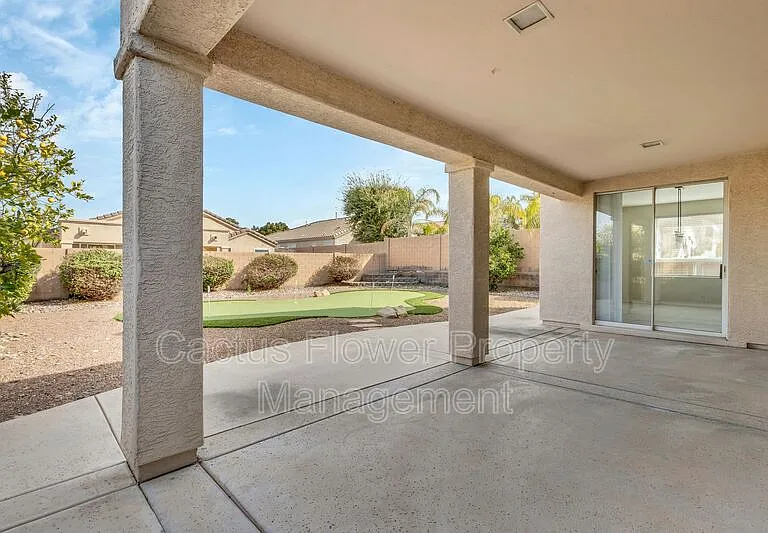 846 W Carob Dr — Photo 38