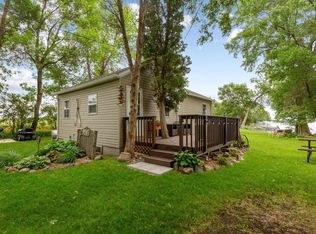 4927 107th St, Dolliver, IA 50531