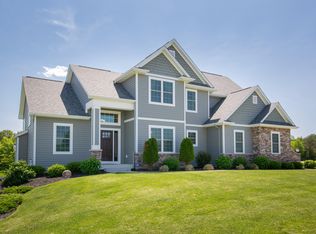 7833 Crooked Cove St, Kalamazoo, MI 49009