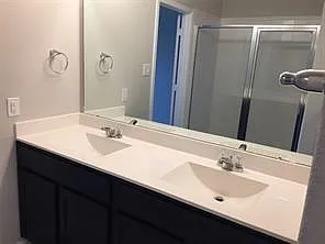 3 bed, 2.0 bath, 1709 sqft, $2,500 — Photo 4