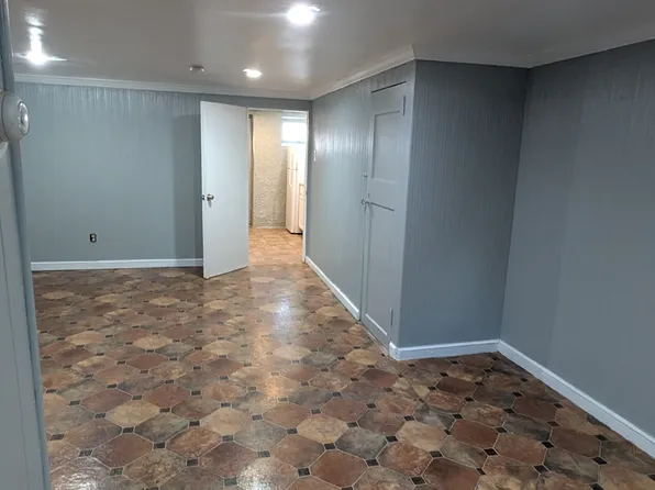 3110A N Van Buren St, Wilmington, DE 19802