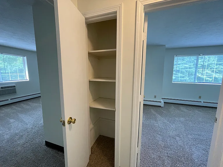 Park View Hills Condominiums — Photo 47