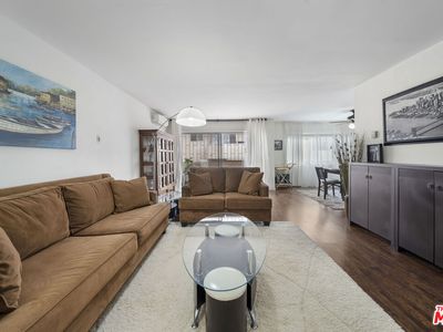 358 S Gramercy Pl APT 208, Los Angeles, CA, 90020