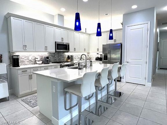 2nd image of 28495 Burano DR