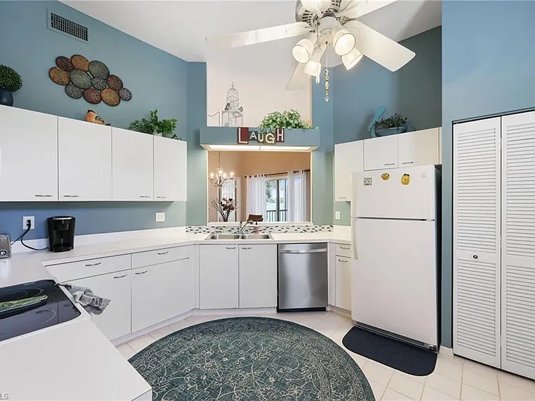 2541 Citrus Lake Dr #A-205 — Photo 11