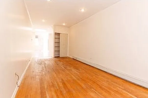 Rented by Barbara Puccia Realty LLC | media 8