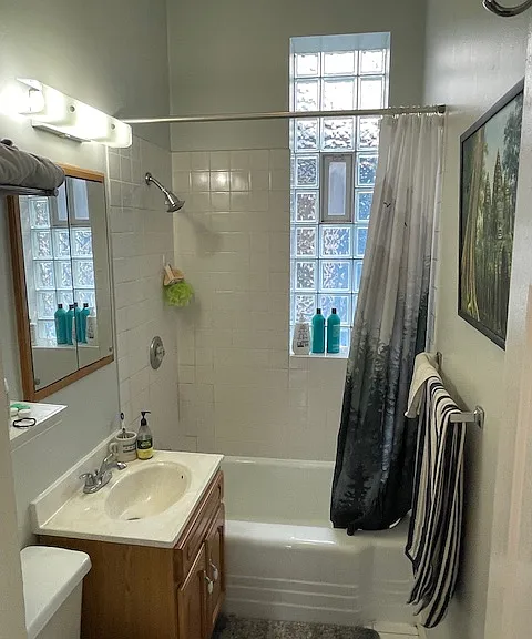 853 N Marshfield Ave #1 — Photo 6