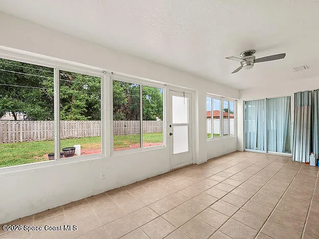 1563 Eldron Blvd SE — Photo 29