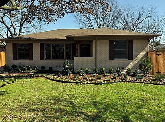 2nd image of 9930 Mixon Dr