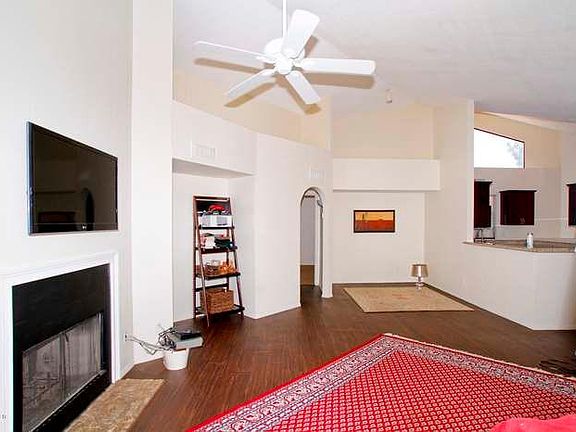 5th image of 10301 N 70th St Unit 219