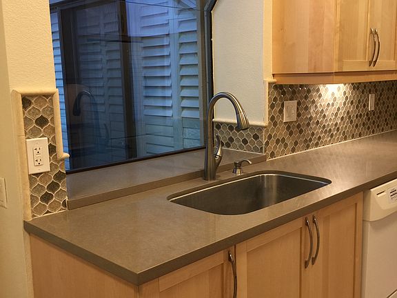 Kitchen (3)