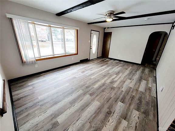 3rd image of 118 Kenec Dr
