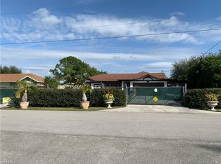 2860 47th Ter SW, Naples, FL 34116