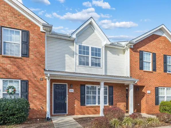 1039 Sitting Bull Xing, Murfreesboro, TN 37128