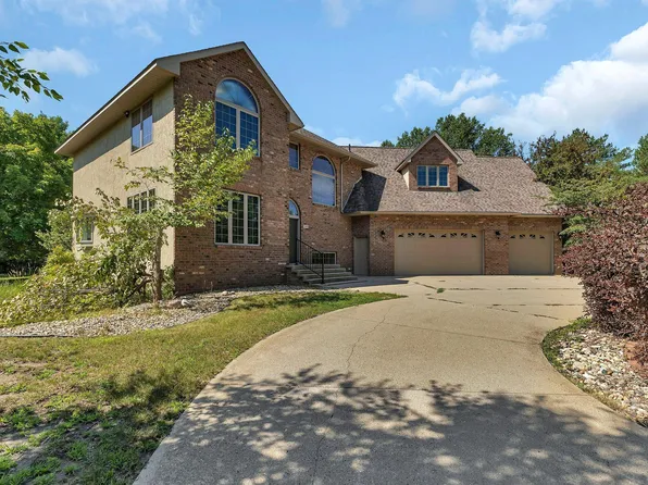 7469 158th Ave NE, Spicer, MN 56288