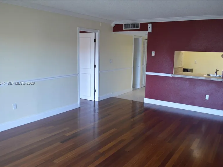 9320 Fontainebleau Blvd #609 — Photo 3