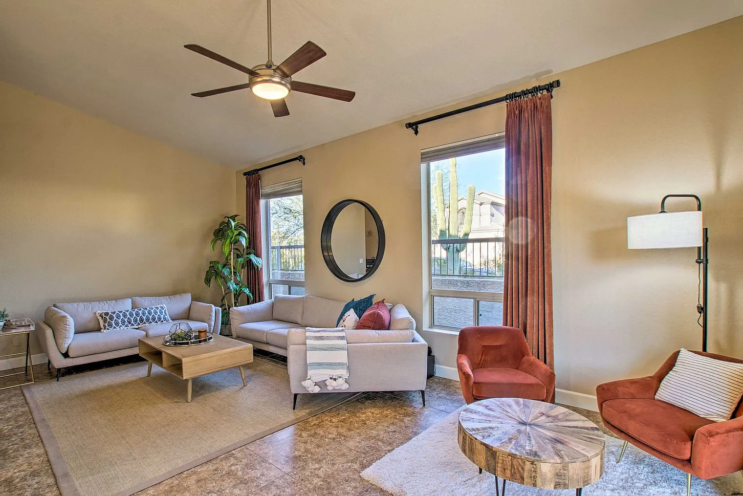 3 bed, 2.0 bath, 1560 sqft, $4,096 — Photo 3