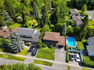 865 Regent Dr, Oshawa, ON L1G 1J2