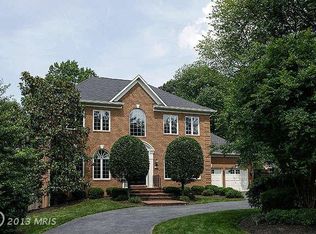 6428 Divine St, Mc Lean, VA 22101
