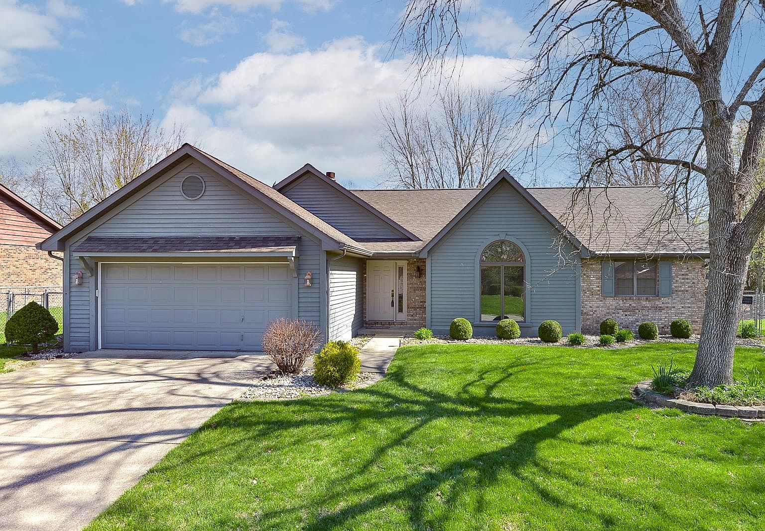 216 Brian Dr, Swansea, IL 62226 | Zillow