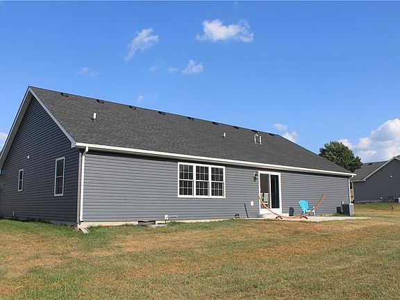 5th image of 769 S Eagles Way