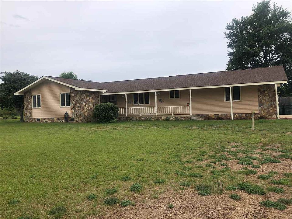 1st image of 223 Blue Meadow Cir