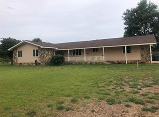 223 Blue Meadow Cir, Kathleen, GA 31047