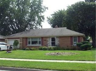 576 W South St, Bradley, IL 60915