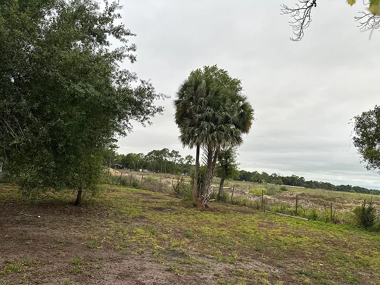 930 N Deer St — Photo 36