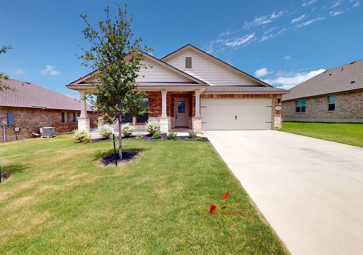 Price Improvement $1950 With A Pool! — Photo 1