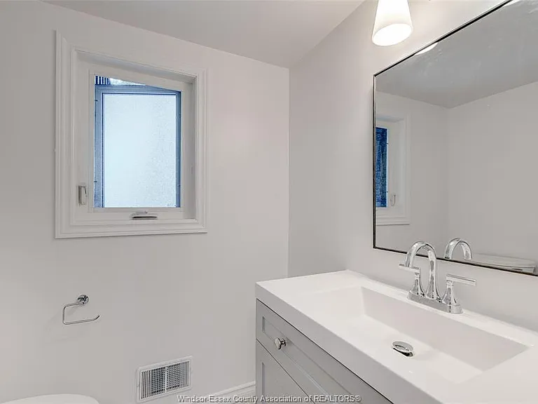 398 Brighton Rd — Photo 32