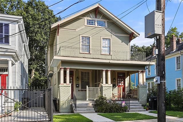 1st image of 1211 Fern St