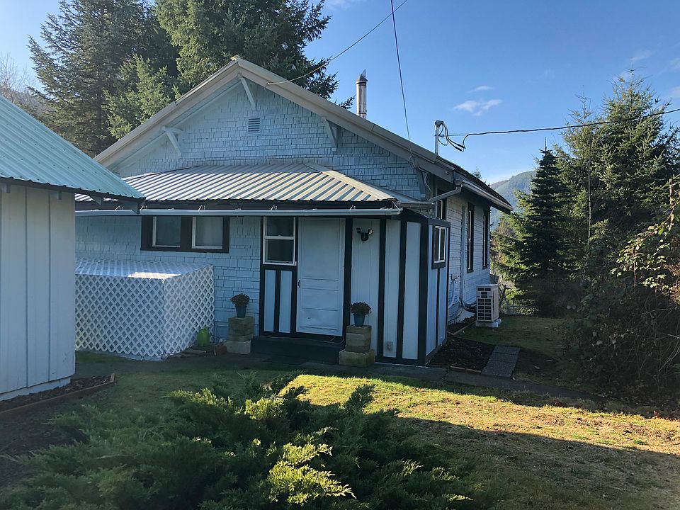 1st image of 120 Winsberg Dr