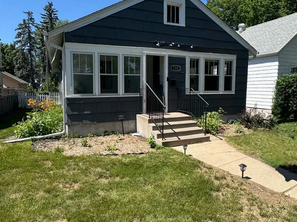 720 Cedar Lake Rd S, Minneapolis, MN 55405