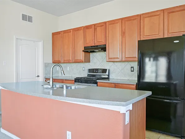 3417C Todos Santos St, Santa Fe, NM 87507