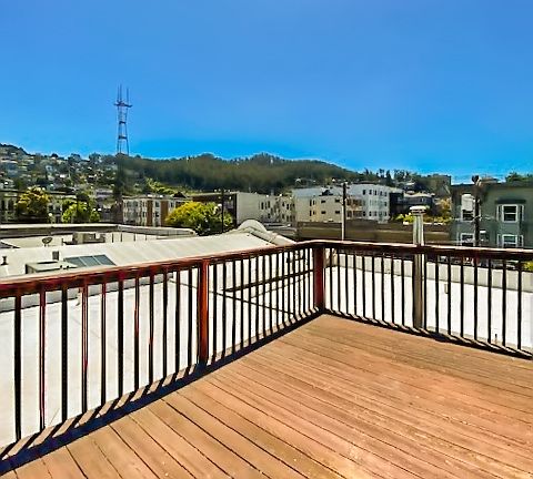 5th image of 85 Carl St APT 6