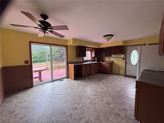 2nd image of 4391 Miller Rd