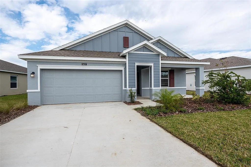 4 bed, 3.0 bath, 2109 sqft, $2,450 — Photo 3