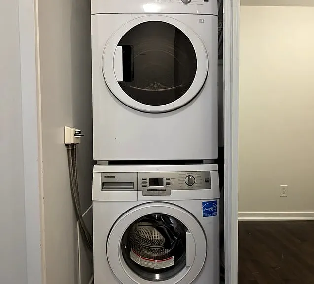 12 York St #310C — Photo 7