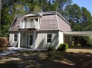 1302 Saint Marys Dr, Waycross, GA 31501
